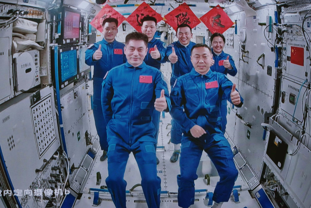 CQ9电子逐梦九天再出征——写在神舟十九号载人飞船发射成功之际(图1)