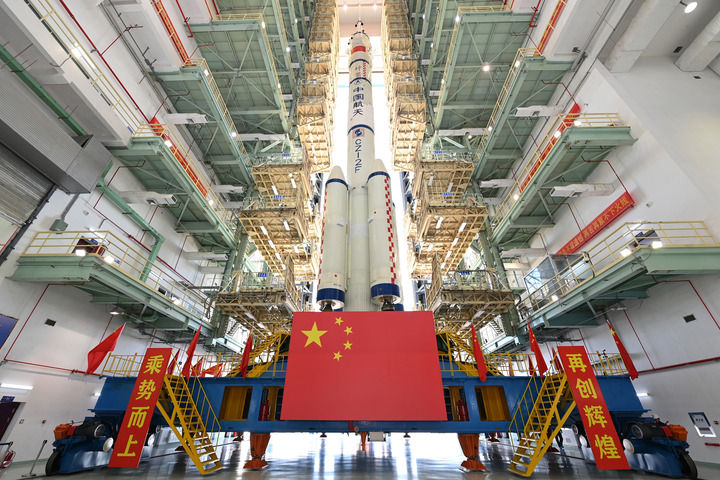CQ9电子逐梦九天再出征——写在神舟十九号载人飞船发射成功之际(图10)
