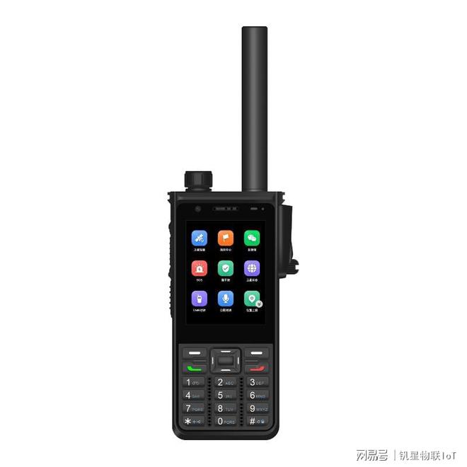 CQ9电子信号强劲通信清晰：北斗三号多模对讲机TD70—专业通信解决方案(图1)