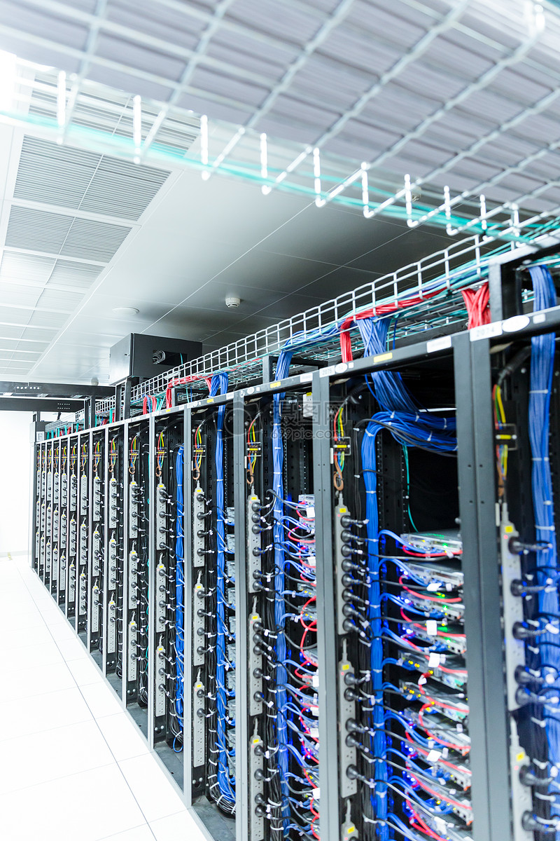 CQ9电子高新兴收盘上涨138%最新市净率452(图1)