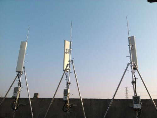 盘中异动 国泰中证CQ9电子全指通信设备ETF跌207%(图1)