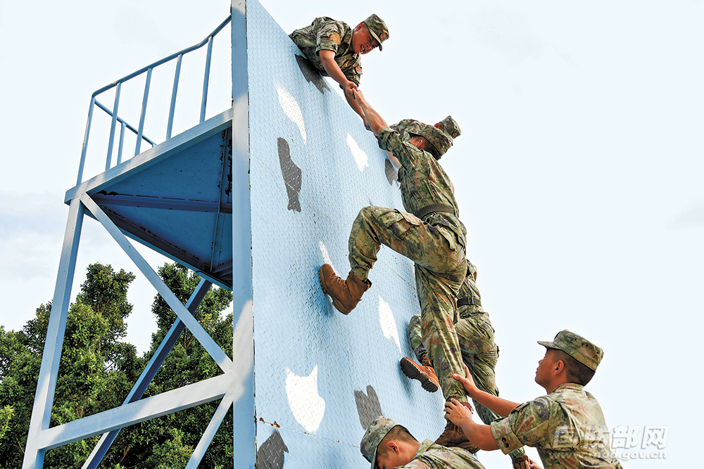 CQ9电子军营观察丨一个保障单位的官兵为啥这么拼？(图1)