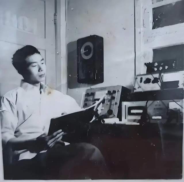 当兵四年我已成载波班班长准备探家了…CQ9电子(图1)