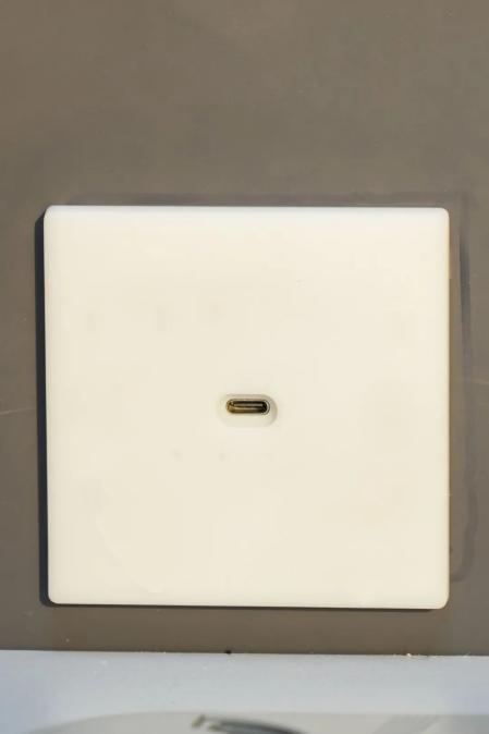 CQ9电子一栋楼一年节电超5万度他是怎么做到的？(图5)