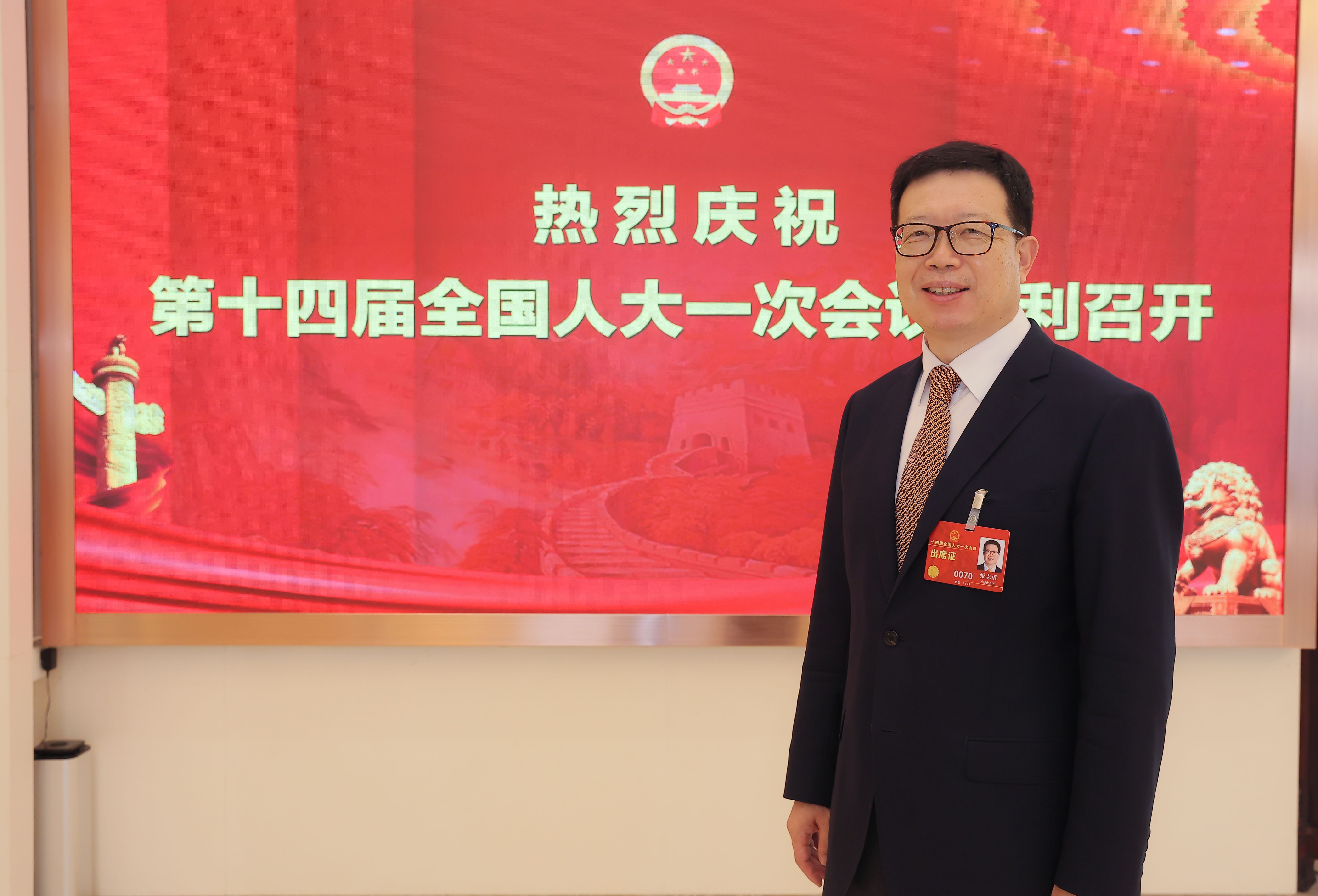 全国人大代表、中国铁塔董事长张志勇：深化5G站址资源共建共享助力社会数字化转型CQ9电子(图1)