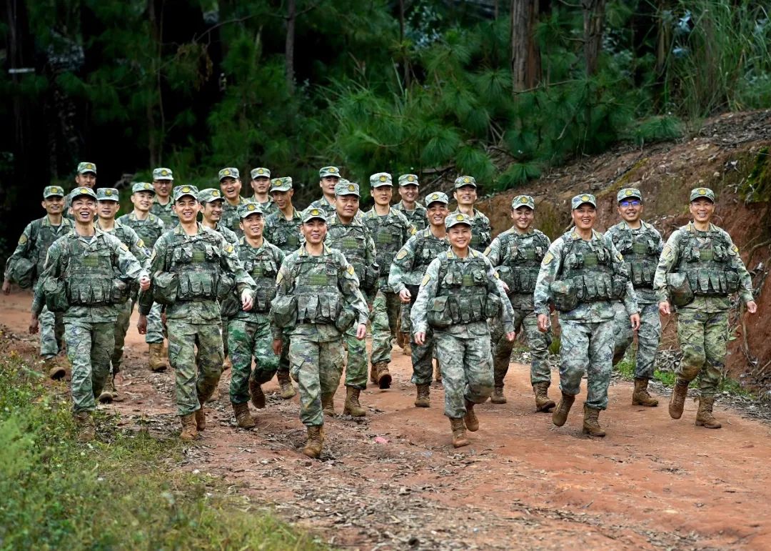 铸剑无声梦照星河CQ9电子(图1)