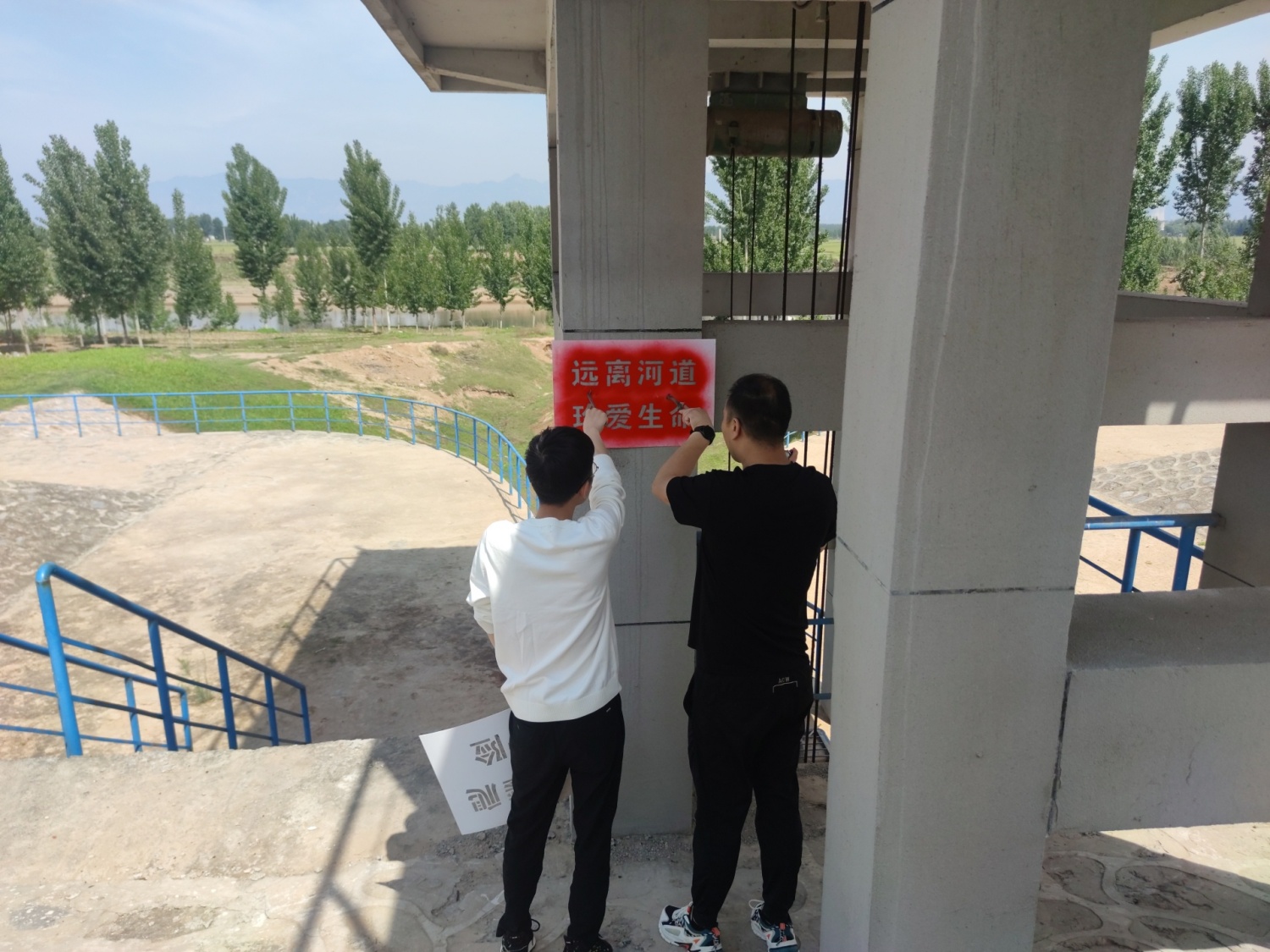 五一归来即冲锋 河务铁军护安澜CQ9电子(图3)