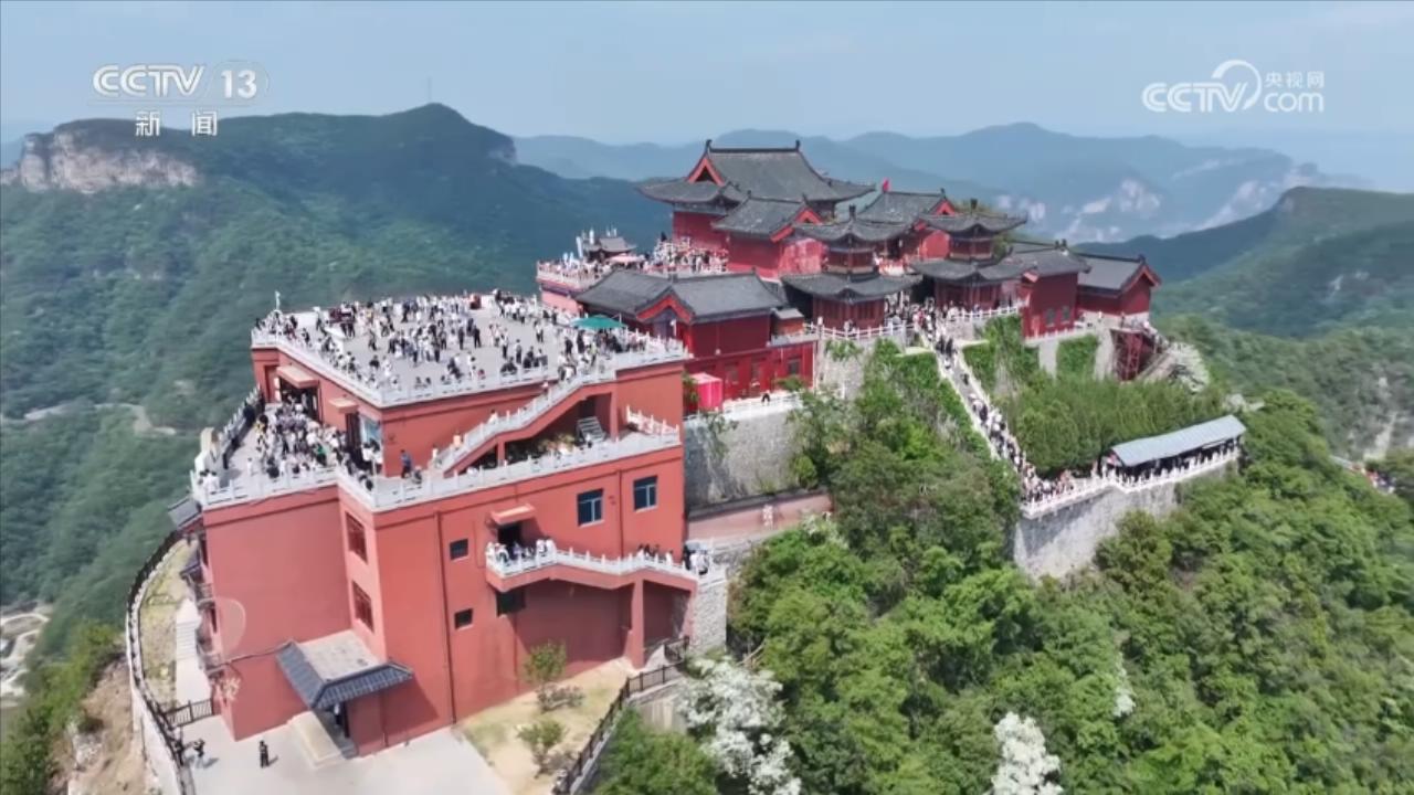 CQ9电子焦点访谈｜激活乡村振兴的“一池春水” 焦作交出“景美、业兴、民富”新答卷(图1)