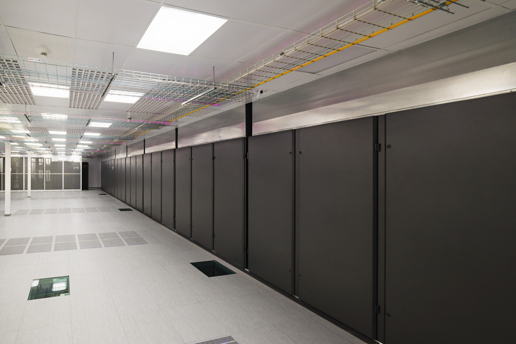 CQ9电子维谛技术（Vertiv）360AI全链热管理解决方案：破解“超跑级”算力挑战(图1)