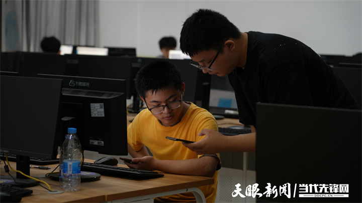 天眼关CQ9电子注｜洪峰中托起的高考梦(图4)