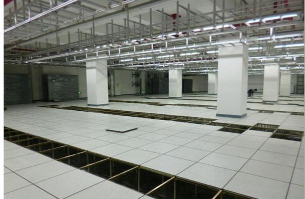 从传统到智能：苏州企业自用机房改造建设的3大关键突CQ9电子破(图1)