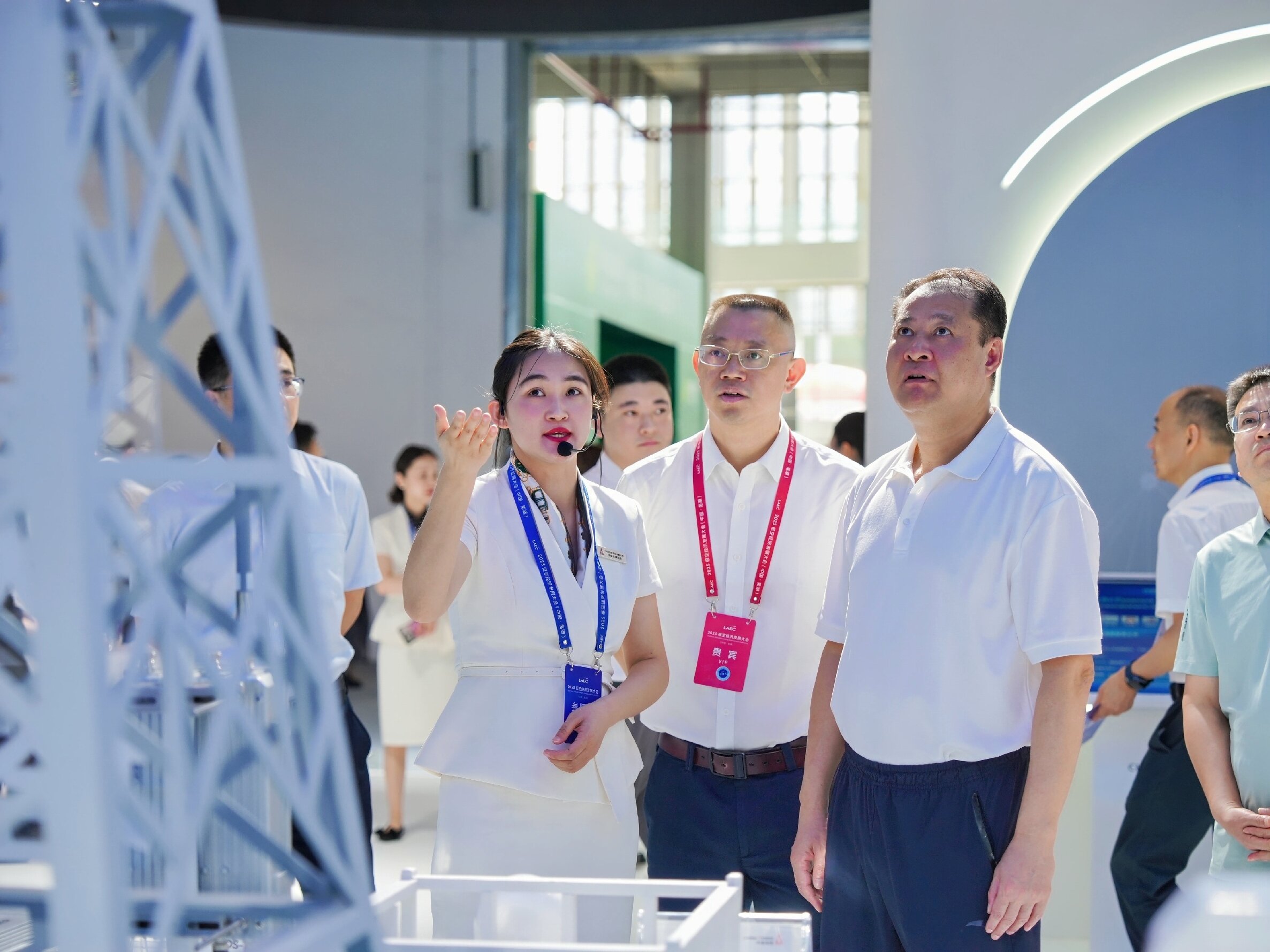中国铁塔精彩亮相第四届低空经济发展大会“铁塔CQ9电子方案”添翼低空经济飞向新蓝海(图3)