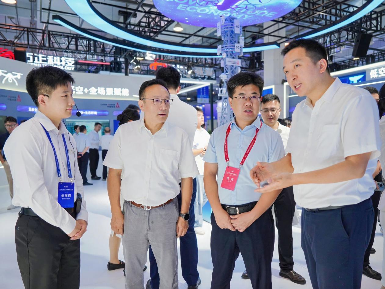 中国铁塔精彩亮相第四届低空经济发展大会“铁塔CQ9电子方案”添翼低空经济飞向新蓝海(图6)
