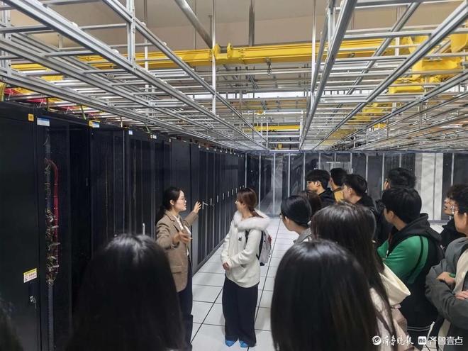 CQ9电子山东移动菏泽分公司携齐鲁工业大学学子沉浸式解锁通信技术密码(图1)