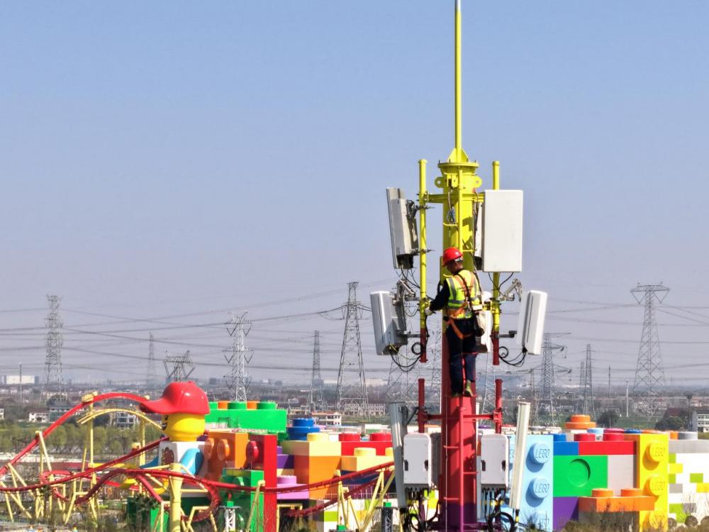 CQ9电子善建不拔十一载 锐意进取向未来：上海铁塔守护城市信号满格赋能千行百业数字化转型(图2)