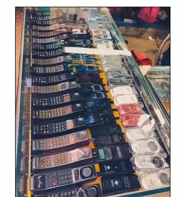 从大哥大到小灵通：回忆30年通信设备的变迁CQ9电子(图3)