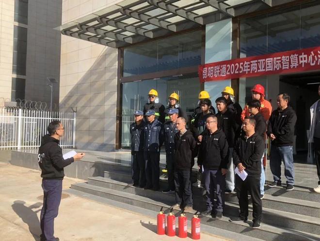 CQ9电子智算中心核心网机房电源模块突发起火！(图2)