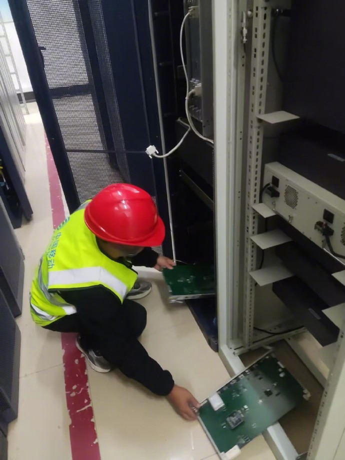 “专精特新”看湖南④ 康普通信：深耕产品研发 致力于做信息通信配套设施领域领CQ9电子军企业(图1)