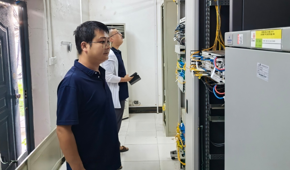 CQ9电子太空算力横空出世！700公里高空建机房6大赛道龙头企业曝光！(图1)