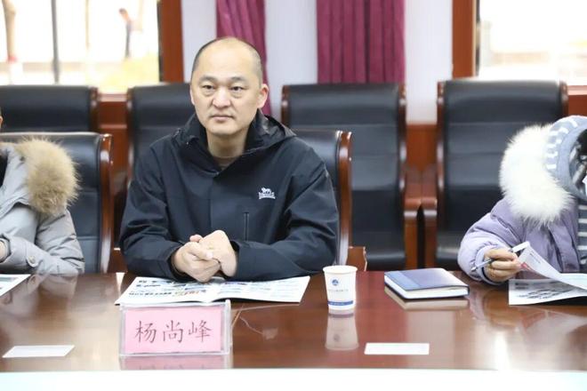 校企交CQ9电子流促发展 携手共赢向未来｜中国铁塔陕西省分公司一行莅临我校考察交流(图2)