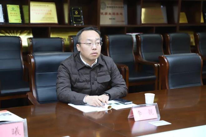 校企交CQ9电子流促发展 携手共赢向未来｜中国铁塔陕西省分公司一行莅临我校考察交流(图4)