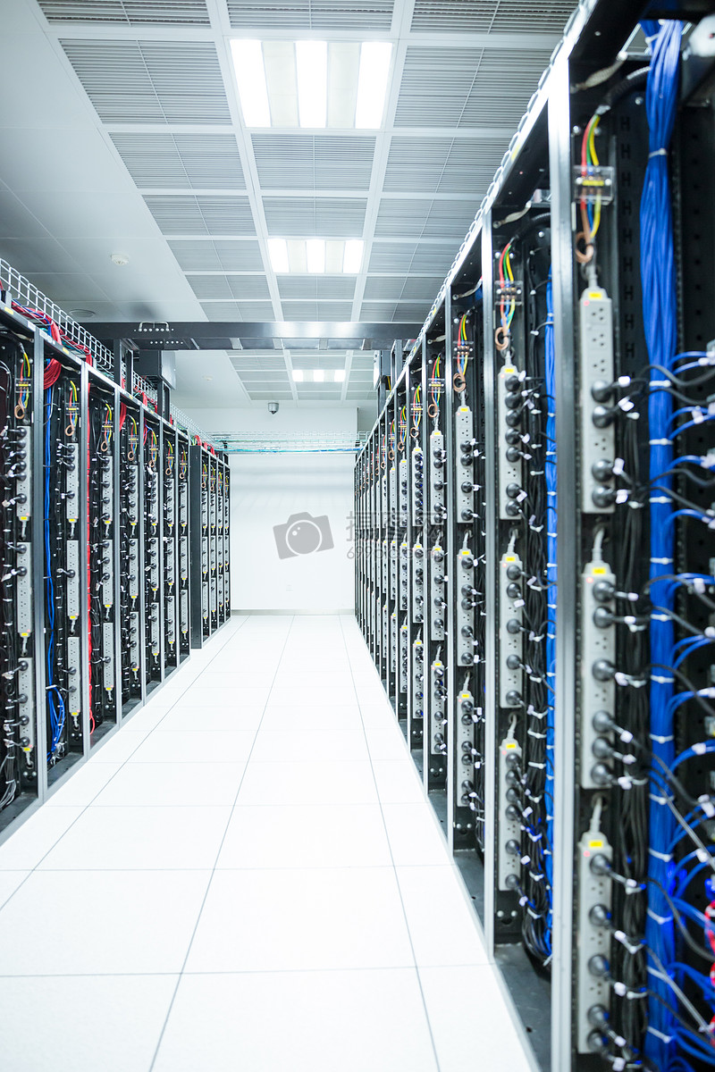 CQ9电子万字回顾2025 智云上海一座城的数智化呼吸(图1)