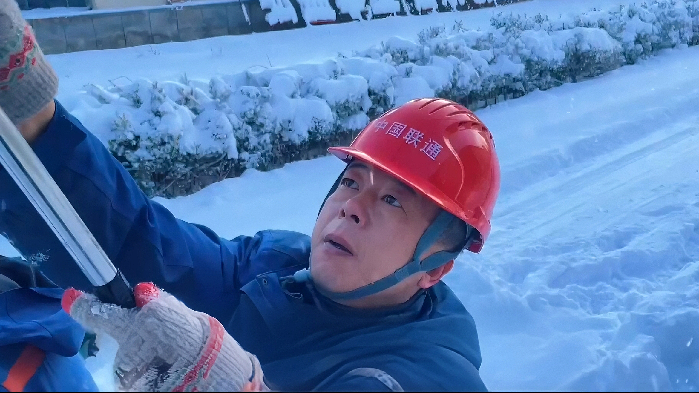 烟台联通全力做好CQ9电子暴风雪天气通信保障(图1)