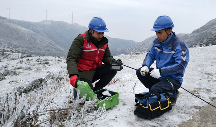 广西电信CQ9电子战冰雪抗寒潮 筑牢八桂通信暖防线(图2)