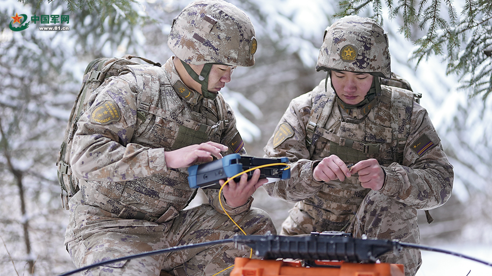 军营观察丨解读一支英CQ9电子雄连队的“功勋观”(图1)
