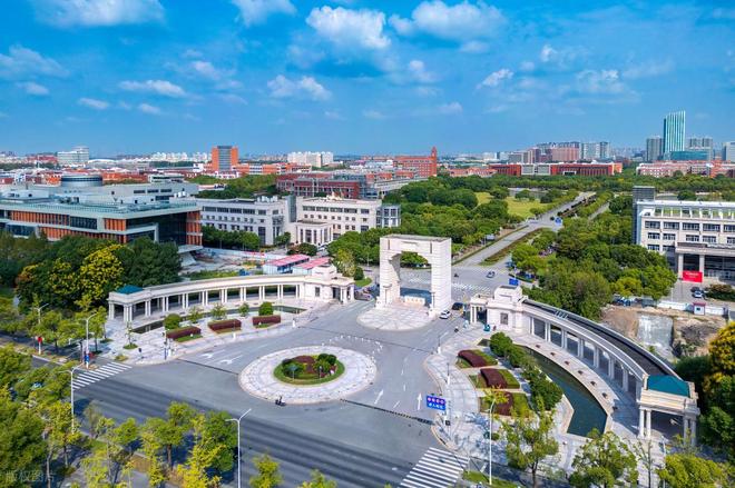 CQ9电子人工智能专业排名：西安电子科技大学成黑马前12名大学都有哪些(图4)