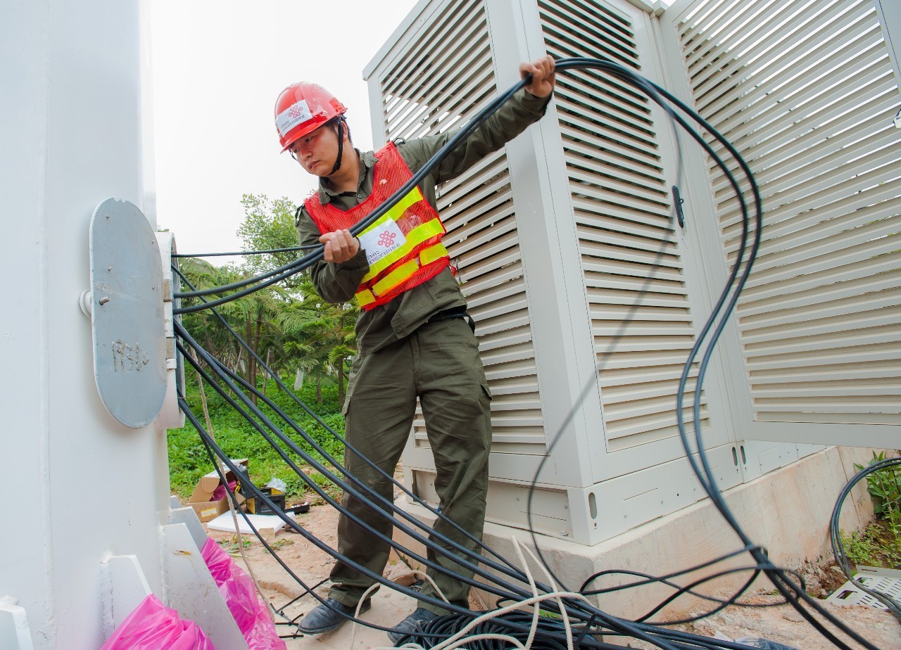 建设网络强省福建通信企业撸起袖子加油干CQ9电子(图3)