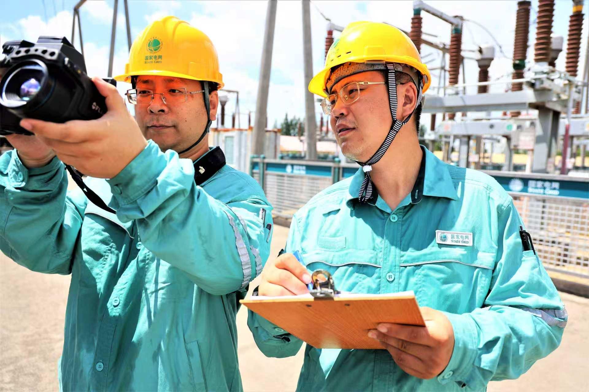 烟台电网全网负荷创历史新高国网烟台供电公司CQ9电子全力应对迎峰度夏“烤”验(图1)